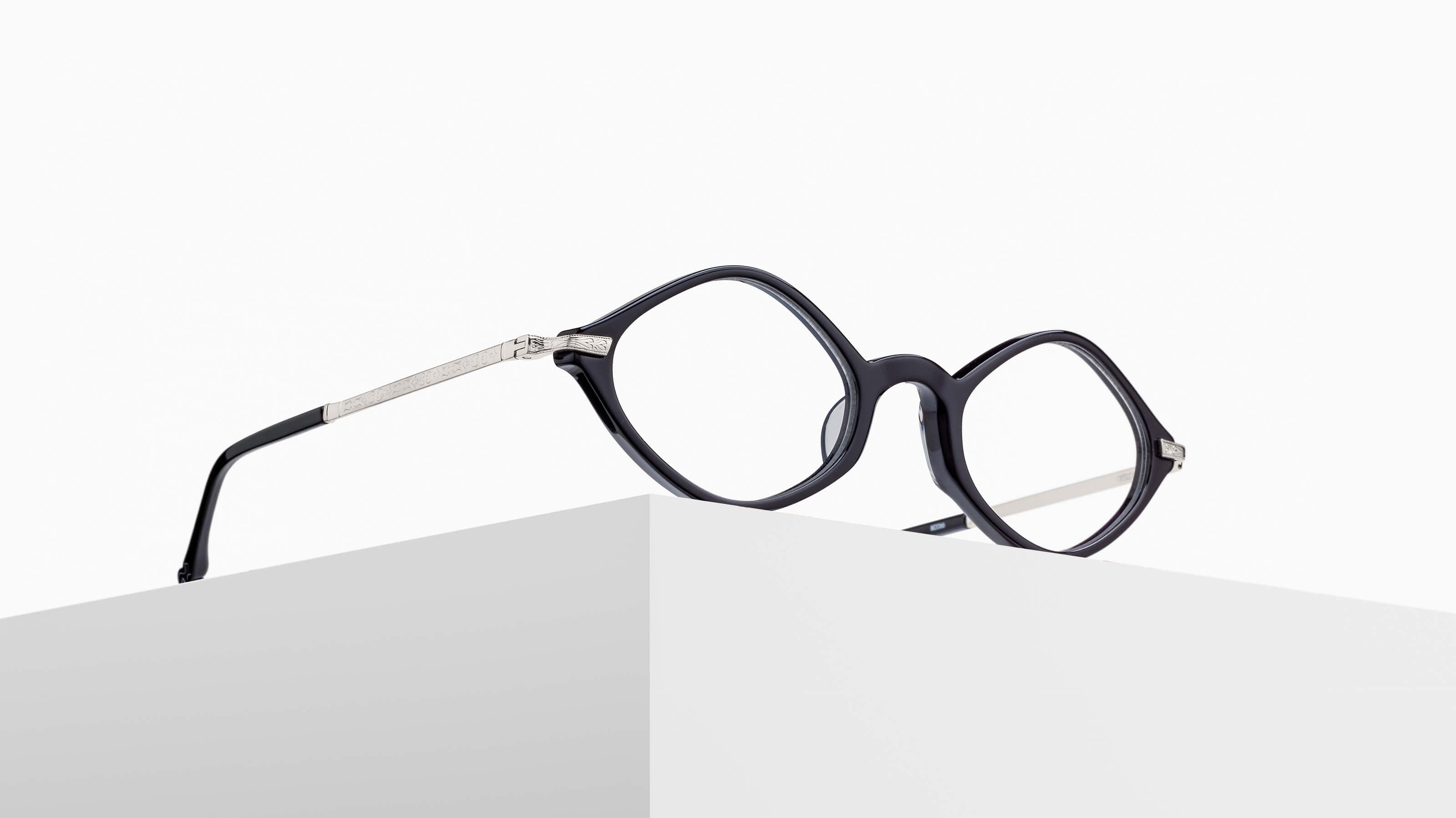 M2066 Geometric Eyeglasses | Official Site – Matsuda