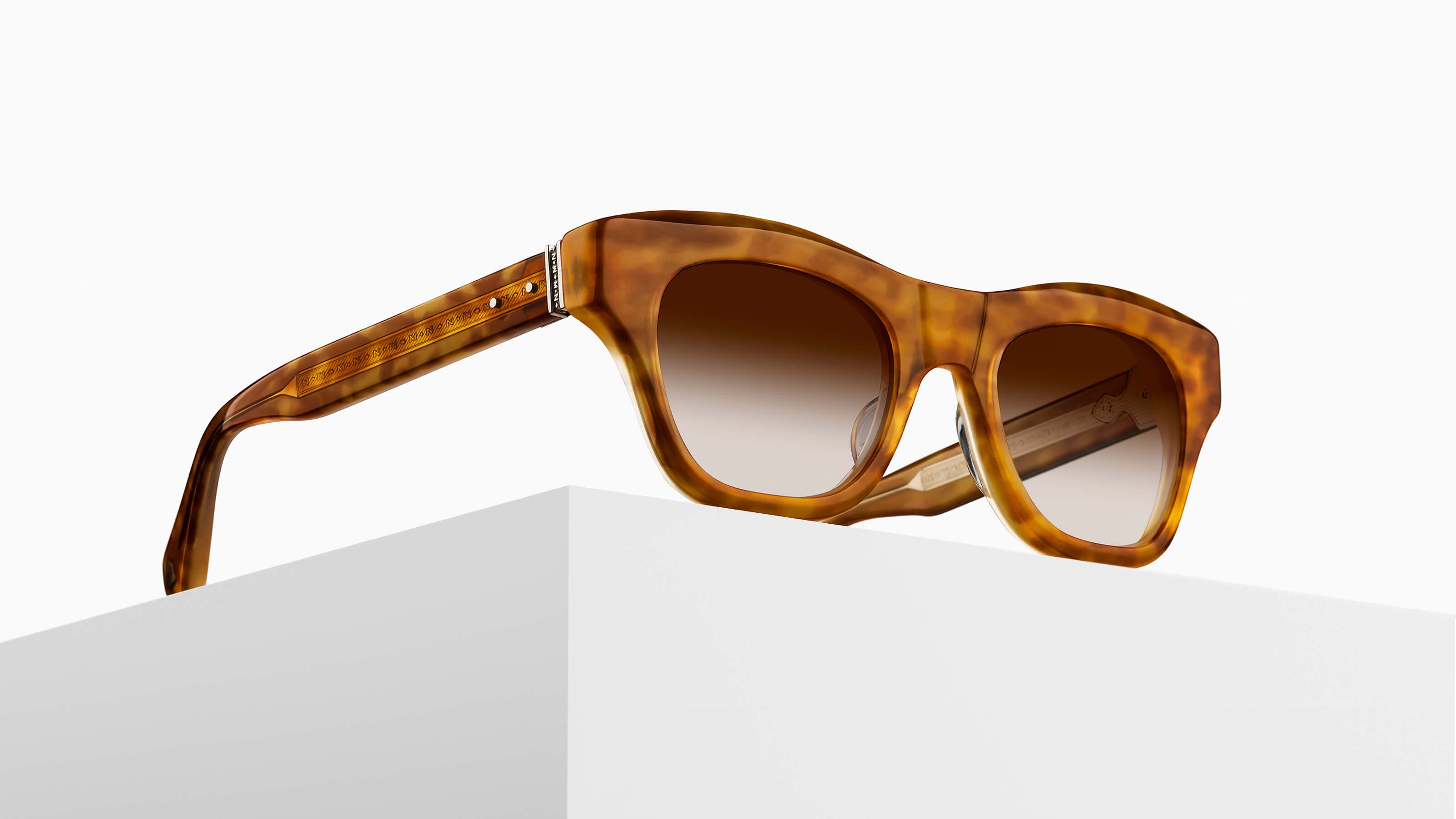 希少 MATSUDA M1027 マツダ 高級 サングラス 眼鏡 グラサン 希少 MATSUDA M1027 マツダ 高級 サングラス 眼鏡 グラサン MATSUDA