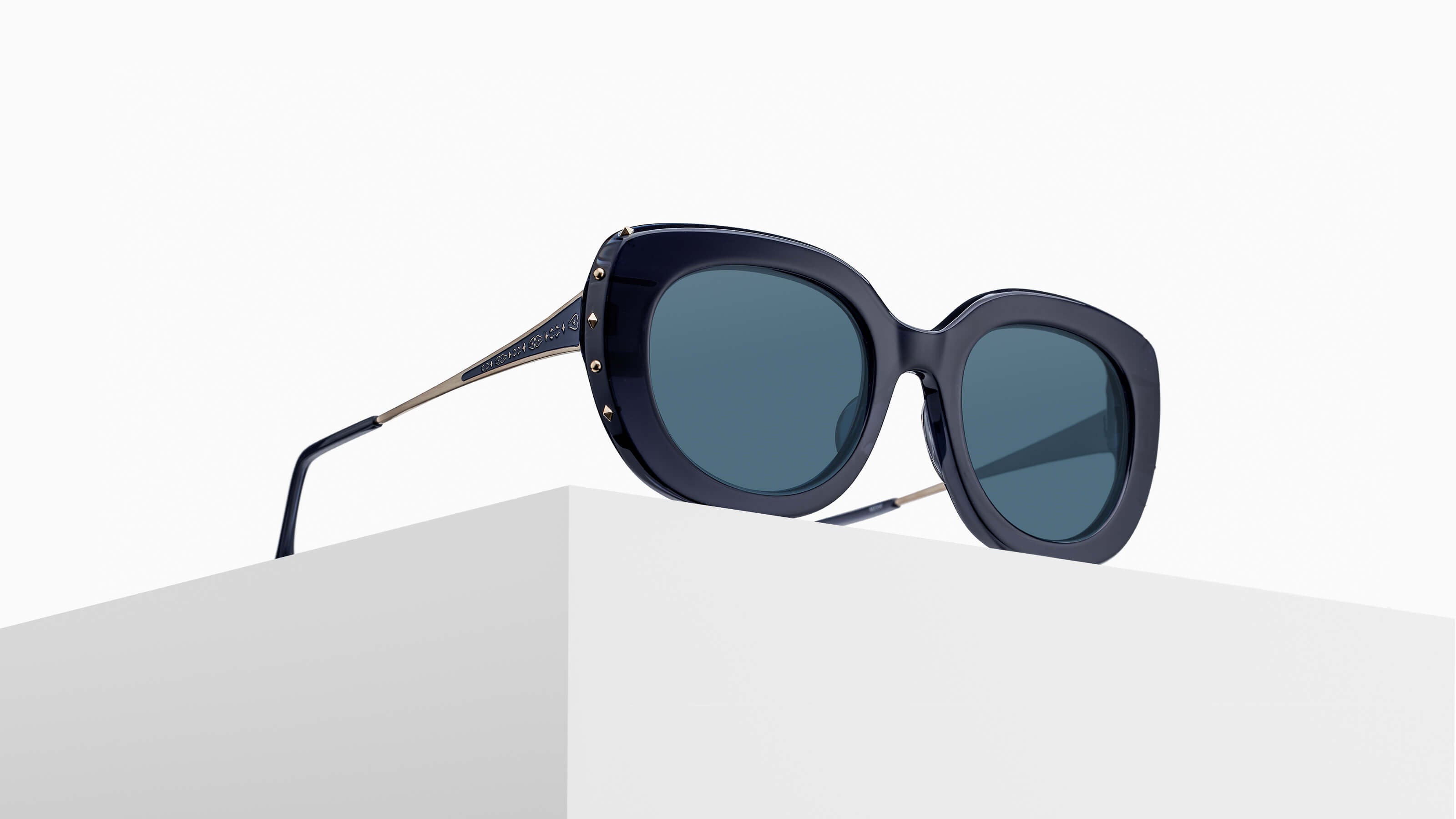 Matsuda Official | M2069 Geometric Sunglasses - Hand Made in