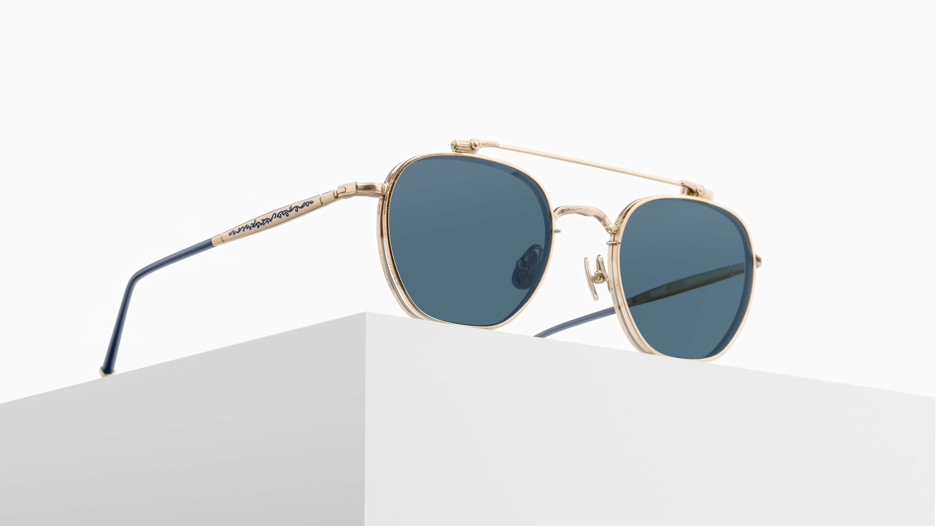 サングラス MATSUDA Matsuda - M3148.SG - brushed gold blue grey Matsuda - M3148 Sunglasses | Specs Collective